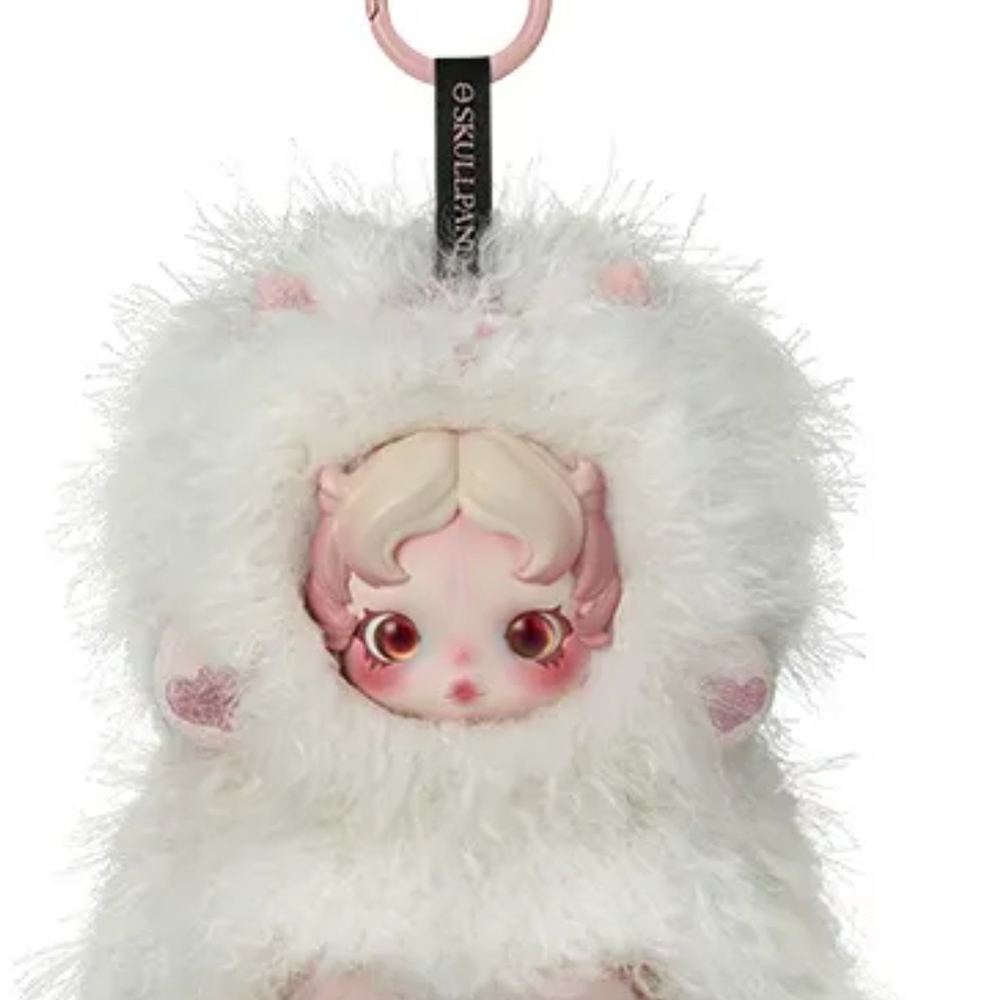 Skullpanda White Fluffy Keychain